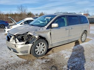Chrysler Town & Country TOURING 3.6L 6 2013