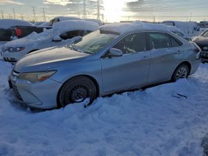 Toyota Camry LE 2.5L 4 2015