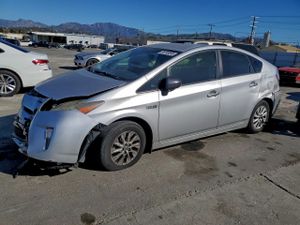 Toyota Prius 1.8L 4 2013