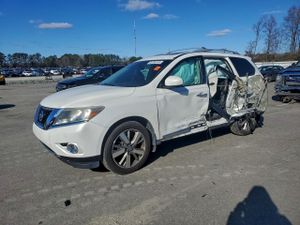 Nissan Pathfinder S 3.5L 6 2014