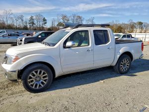 Nissan Frontier CREW CAB SE 4.0L 6 2010