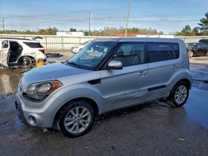 Kia Soul + 2.0L 4 2013