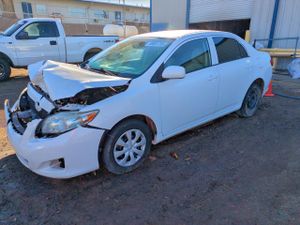 Toyota Corolla BASE 1.8L 4 2010