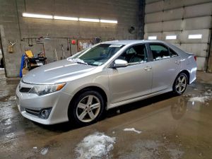 Toyota Camry BASE 2.5L 4 2012