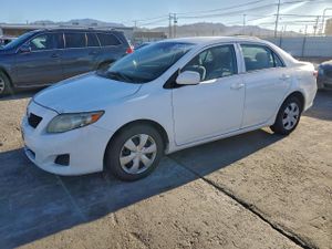 Toyota Corolla BASE 1.8L 4 2010