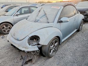 Volkswagen Beetle S 2.5L 5 2009