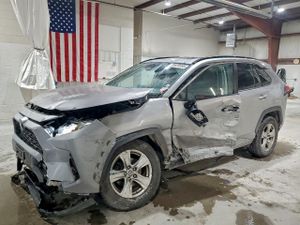 Toyota Rav4 XLE 2.5L 4 2019