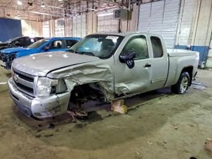 Chevrolet Silverado 1500 C1500 LT 5.3L 8 2011
