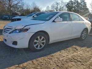 Toyota Camry BASE 2.5L 4 2011