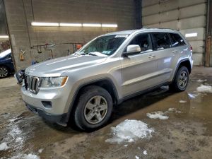 Jeep Grand Cherokee LAREDO 3.6L 6 2013