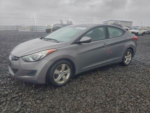 Hyundai Elantra GLS 1.8L 4 2013