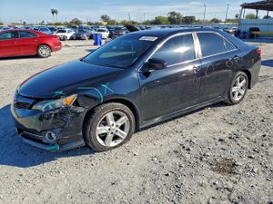 Toyota Camry L 2.5L 4 2013