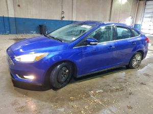 Ford Focus TITANIUM 2.0L 4 2015