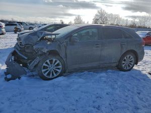 Toyota Venza LE 2.7L 4 2014