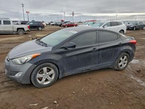 Hyundai Elantra GLS 1.8L 4 2013