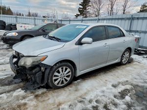 Toyota Corolla BASE 1.8L 4 2010