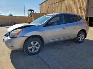 Nissan Rogue S 2.5L 4 2012