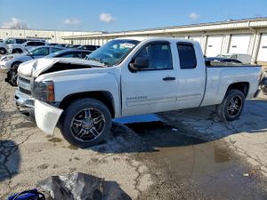 Chevrolet Silverado 1500 C1500 LT 5.3L 8 2011