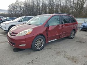 Toyota Sienna XLE 3.5L 6 2010