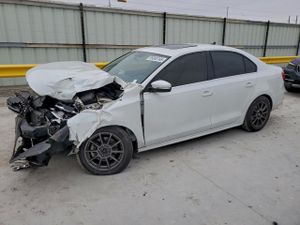 Volkswagen Jetta SE 1.8L 4 2015