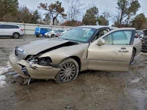Lincoln Town Car SIGNATURE 4.6L 8 2005