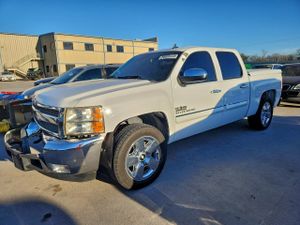 Chevrolet Silverado 1500 C1500 LT 5.3L 8 2011