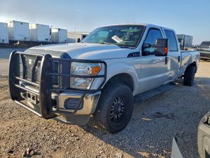 Ford F-250 SUPER DUTY 6.2L 8 2015