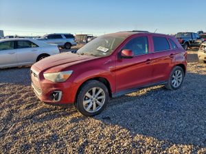 Mitsubishi Outlander SE 2.0L 4 2015