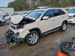 Kia Sorento BASE 2.4L 4 2011