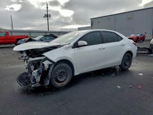 Toyota Corolla L 1.8L 4 2015
