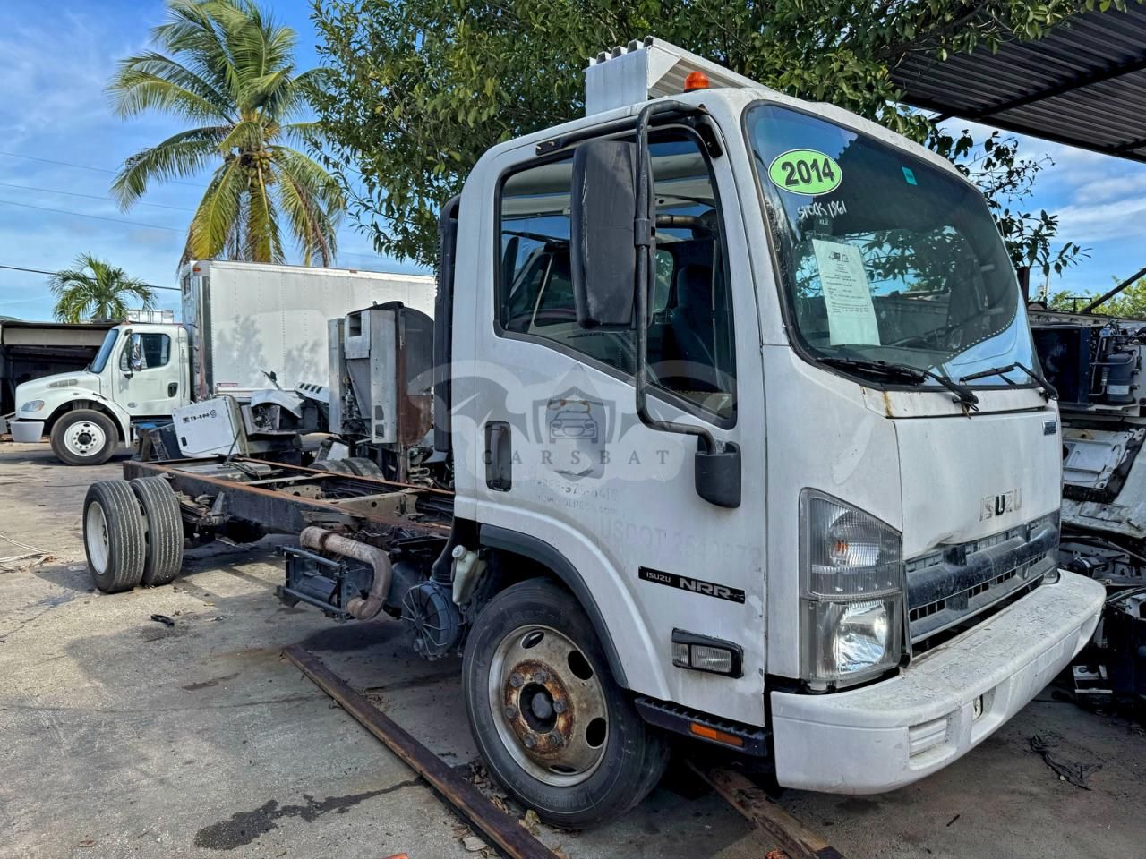 Isuzu NRR 5.2L 4 2014