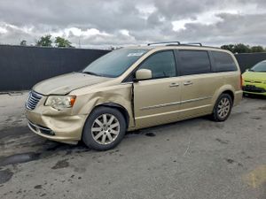 Chrysler Town & Country TOURING 3.6L 6 2011