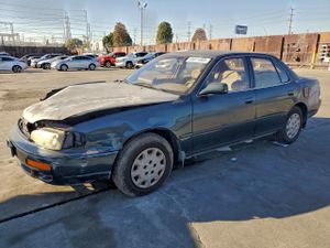Toyota Camry LE 2.2L 4 1995
