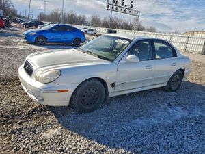 Hyundai Sonata GL 2.7L 6 2004
