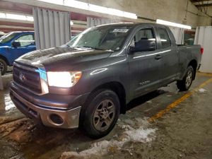 Toyota Tundra DOUBLE CAB SR5 4.6L 8 2012