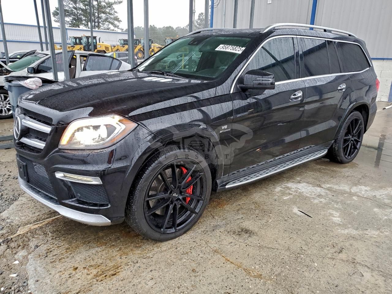 Mercedes-Benz GL 63 AMG 5.5L 8 2014
