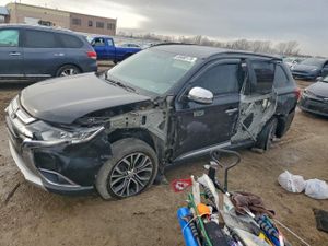 Mitsubishi Outlander SE 2.4L 4 2016