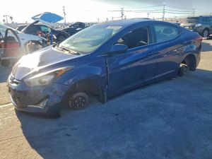 Hyundai Elantra SE 1.8L 4 2015