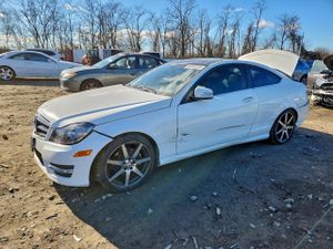 Mercedes-Benz C 250 1.8L 4 2015