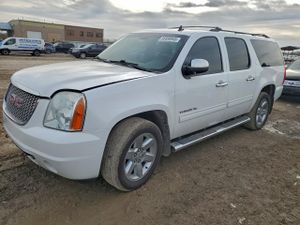GMC Yukon K1500 SLT 5.3L 8 2013