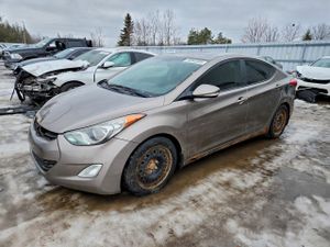 Hyundai Elantra GLS 1.8L 4 2013