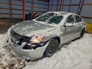 Nissan Altima BASE 2.5L 4 2010