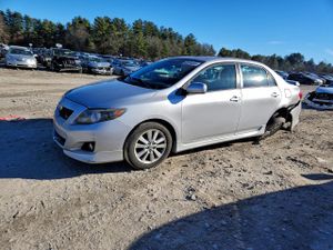 Toyota Corolla BASE 1.8L 4 2010
