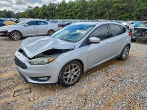 Ford Focus SE 2.0L 4 2015