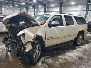 Chevrolet Suburban K1500 LTZ 5.3L 8 2011