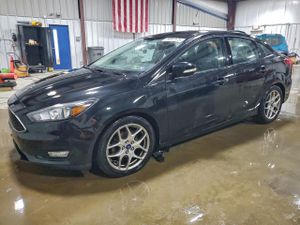 Ford Focus SE 2.0L 4 2015