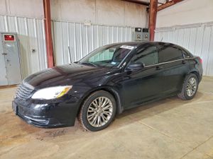 Chrysler 200 LX 2.4L 4 2013