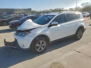Toyota Rav4 XLE 2.5L 4 2015