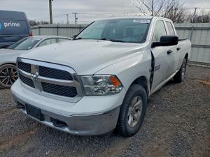 RAM 1500 ST 5.7L 8 2015