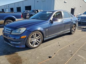 Mercedes-Benz C 250 1.8L 4 2012